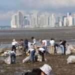 Limpieza de Playa- Costa del Este - gestión Ambiental- Fotos Gabriel Rodríguez (10)