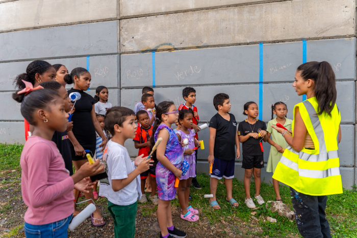 Alcaldía de Panamá impulsa mural comunitario LEGOS como atractivo turístico