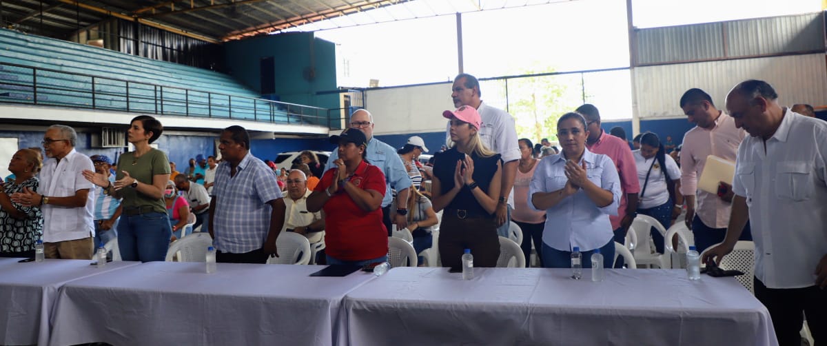 Unas 67 mil personas residentes en 24 de Diciembre se beneficiarán con la construcción de aceras y veredas-calles