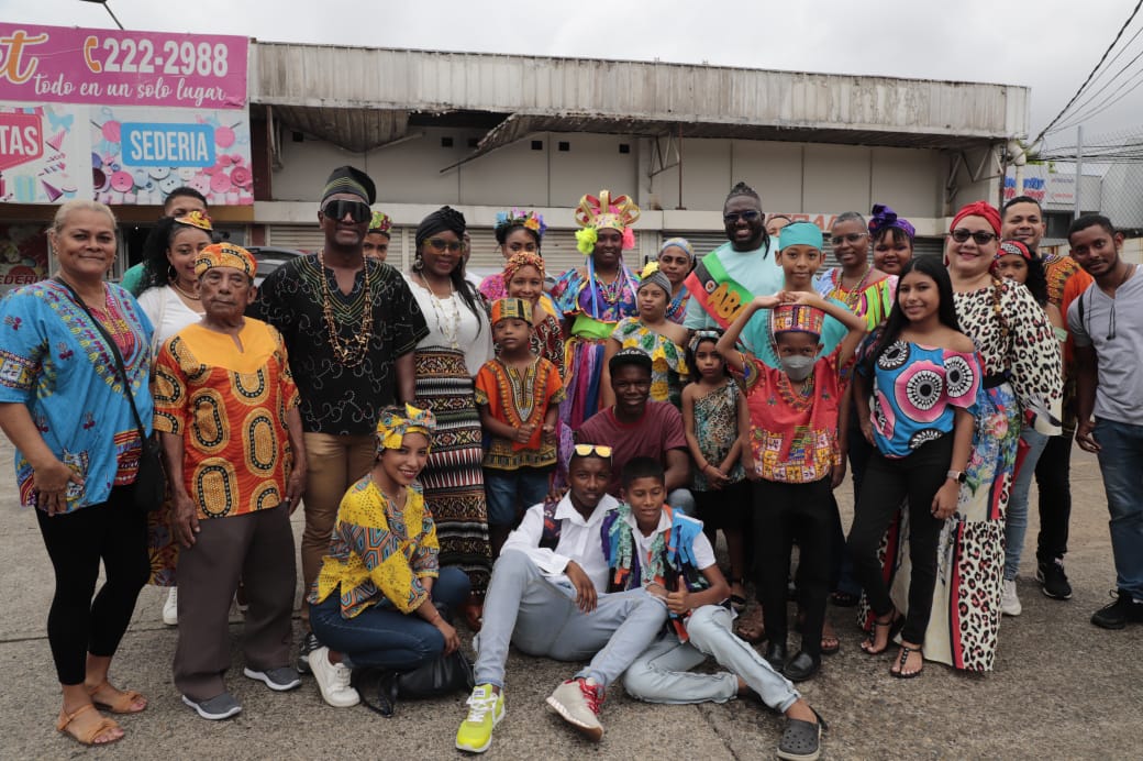 Desfile Etnia Negra