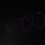 Juego de luces- drones- desfile de navidad (6)