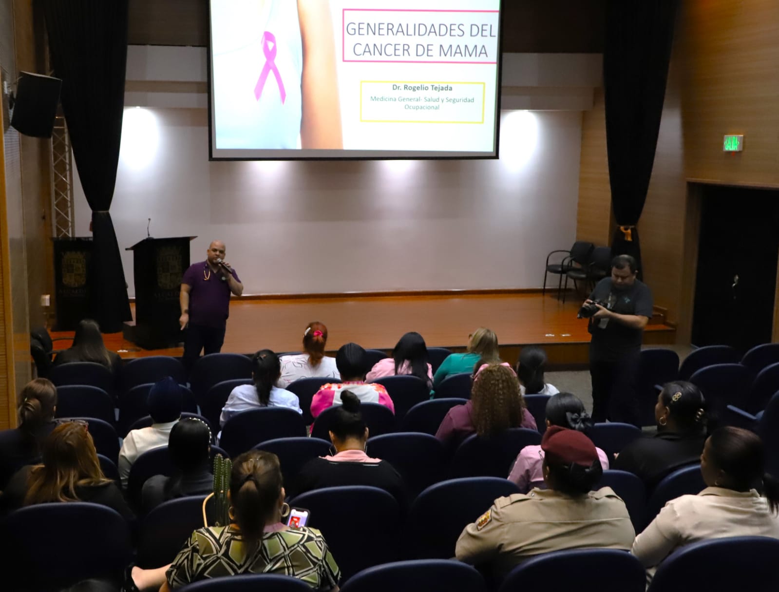 Charla contra el cancer