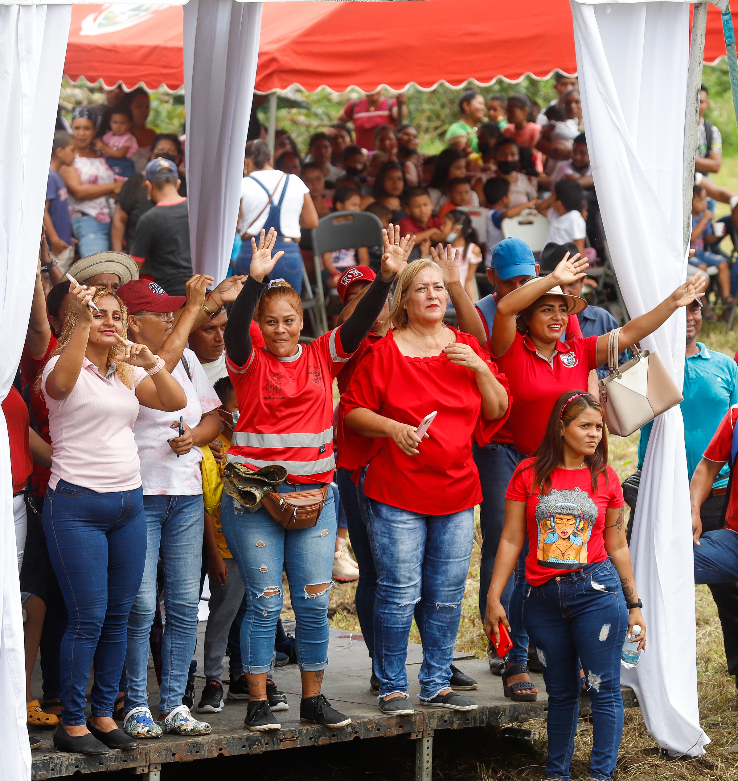 Alcalde anuncia obras de gran impacto social en Las Garzas