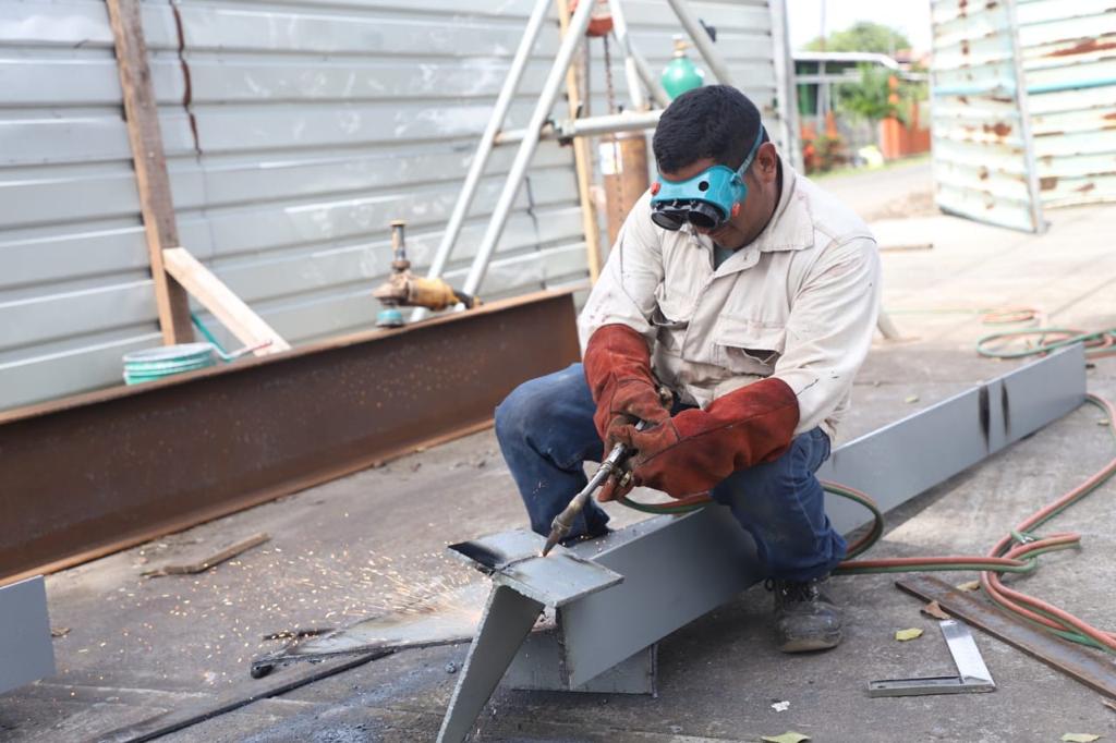 Alcalde Fábrega inspeccionó los avances de la construcción del Mercado de Pacora